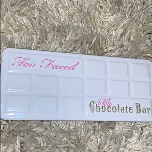 Too faced white chocolate bar